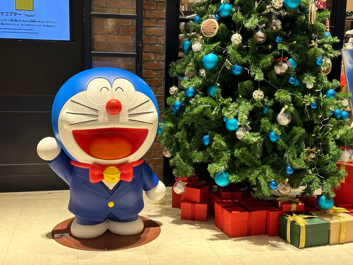 โดราเอมอน ฟิวเจอร์ ดีพาร์ทเม้นท์สโตร์(Doraemon Future Department Store)