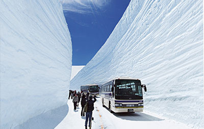 แหล่งท่องเที่ยวน่าแวะตามเส้นทางเจแปนแอลป์ ทาเตยามะ-คุโรเบะ (Tateyama Kurobe Alpine Route)