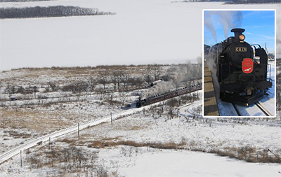 นั่งรถไฟบนหิมะสีขาวกับขบวนรถไฟหัวรถจักรไอน้ำโบราณ (SL Fuyu-no-Shitsugen Train)