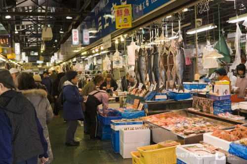 fish-market-04