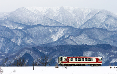 5 เส้นทางรถไฟสายสีขาว ชมวิวฤดูหนาวสุดโรแมนติกที่ญี่ปุ่น